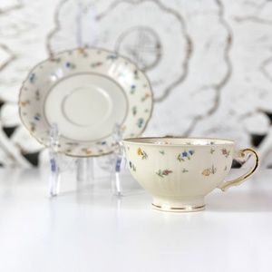 Vintage Federal Shape Tea Cup & Saucer